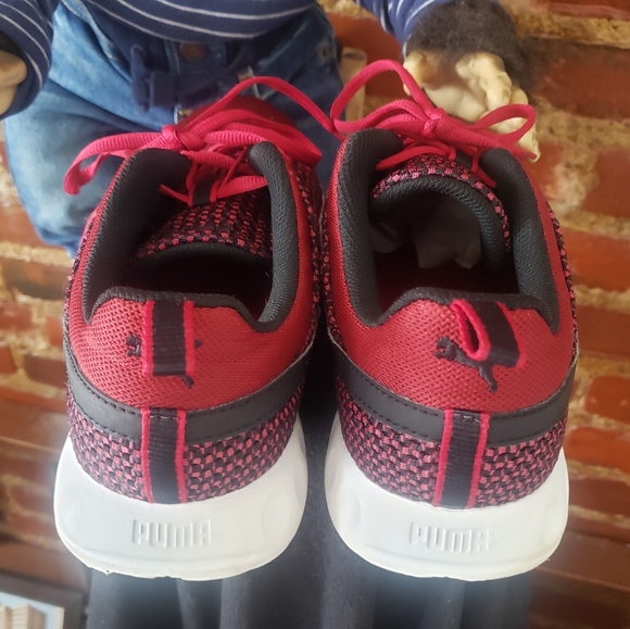 Puma Carson Sneakers - Picture 6 of 8